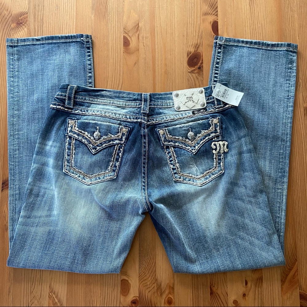 Miss Me 34x33 Easy Straight Jewel Pocket Jeans NWT